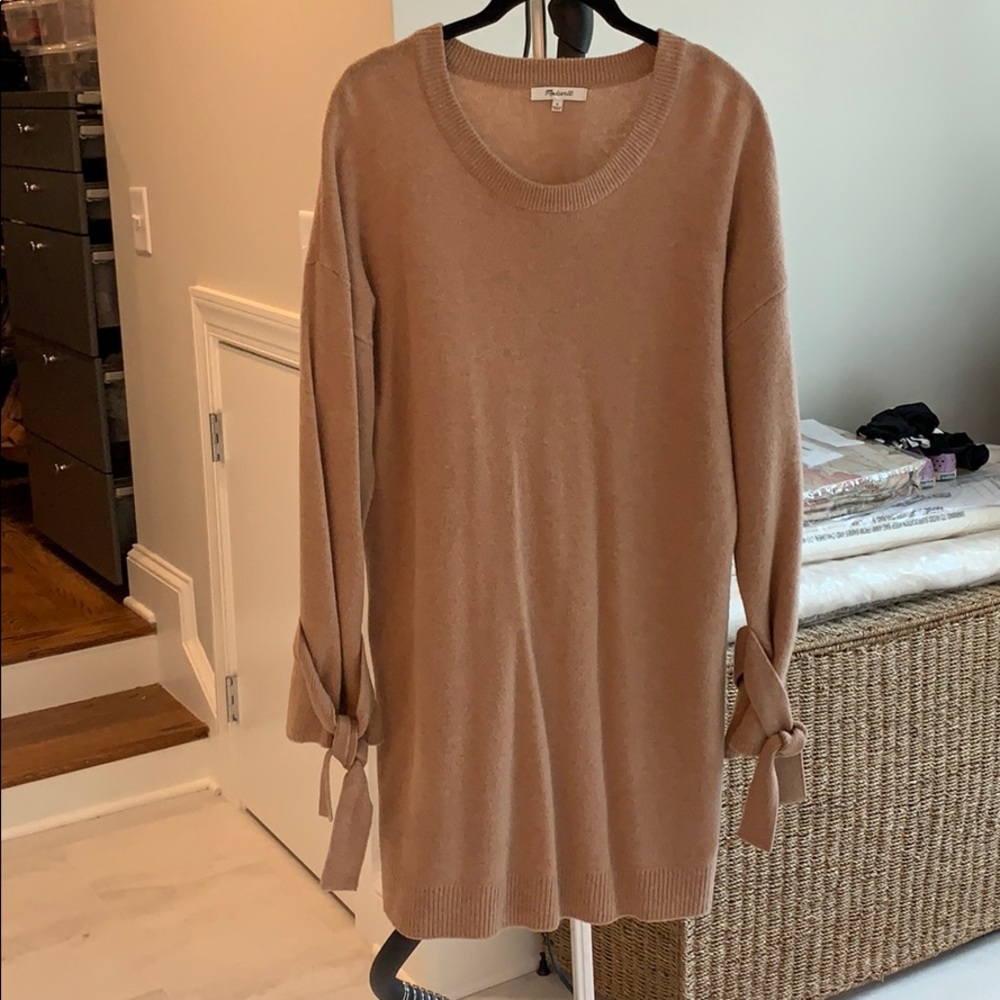 Madewell sweater dress size large with arm ties